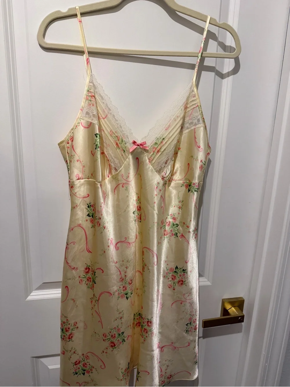 Vintage Secret Treasures Cream Pink Satin Floral Ribbon Slip Dress Chemise